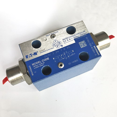 Small hydraulic valve